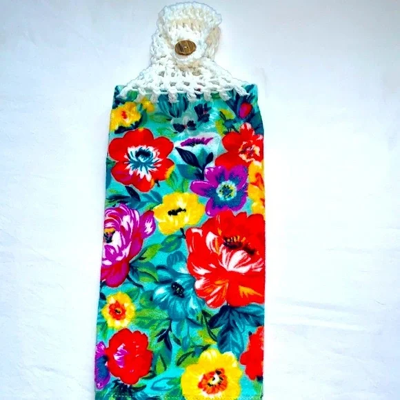 HAND CRAFTED Pioneer Woman Crochet Top Hanging Kitchen or Bathroom Hand Towels - Picture 3 of 6